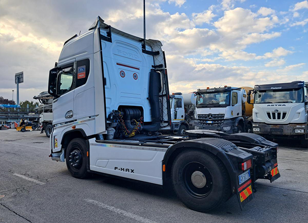 Amplitude-Auto-Ford-Trucks-F-Max-500